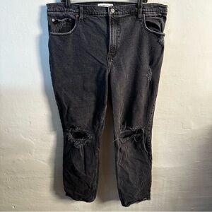 Abercrombie 90s Straight Ultra High Rise Distressed Jeans